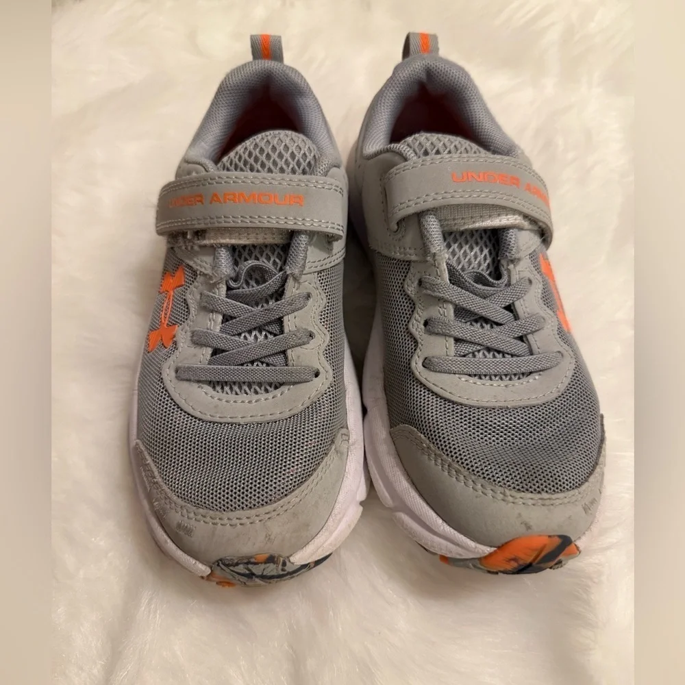 Under Armour Kids BPS Assert 10 AC LZR Sneakers